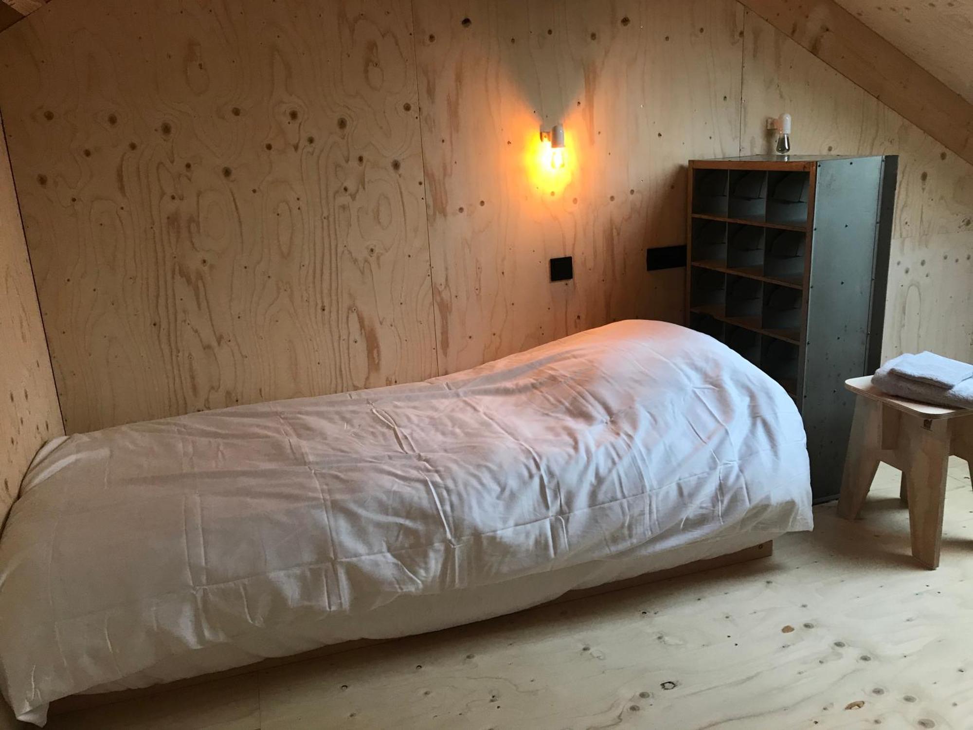 クラヒェンブルフ Bed En Brood In De Kapschuur - Boerderij De Zuiderkrib Bed & Breakfast エクステリア 写真