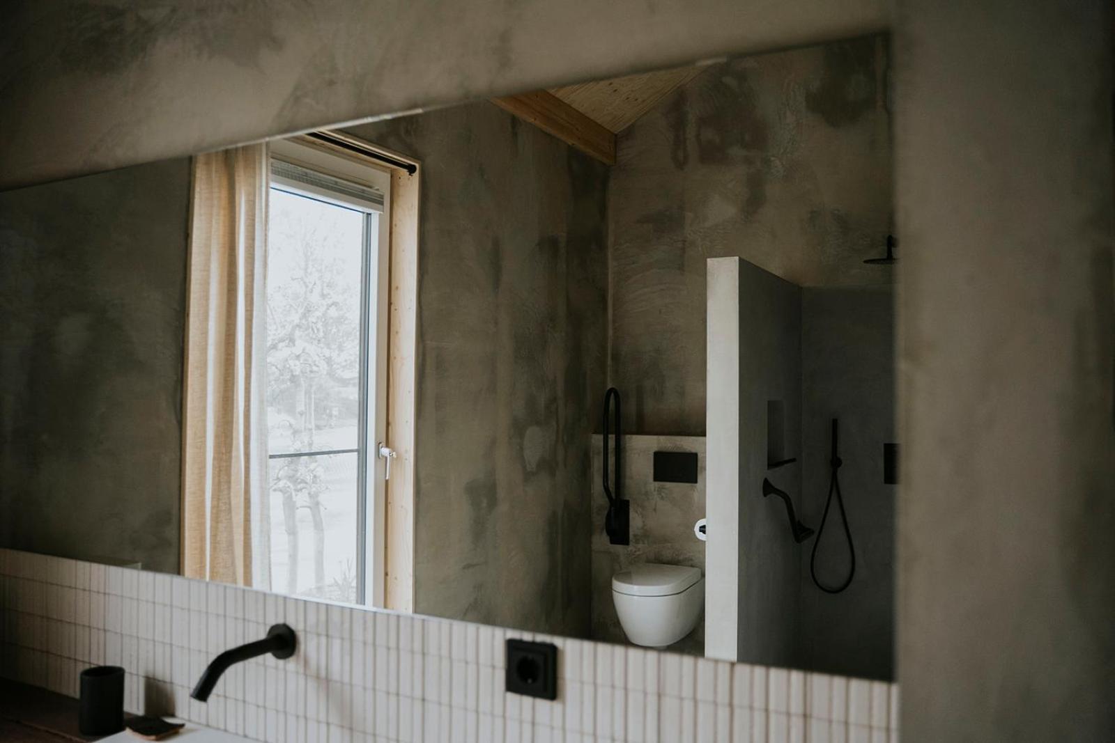 クラヒェンブルフ Bed En Brood In De Kapschuur - Boerderij De Zuiderkrib Bed & Breakfast エクステリア 写真